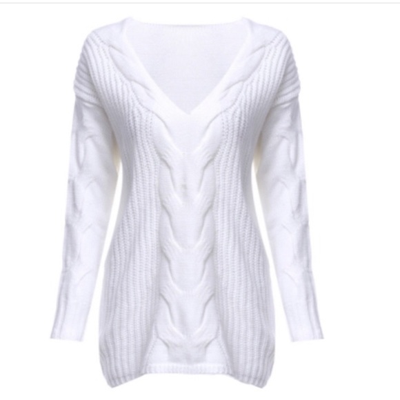 S-🐇🐇Last one**Snuggly Stylish Sweater🐇🐇🐇nwot - Picture 2 of 3